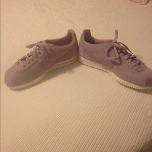 NWOT Nike Cortez